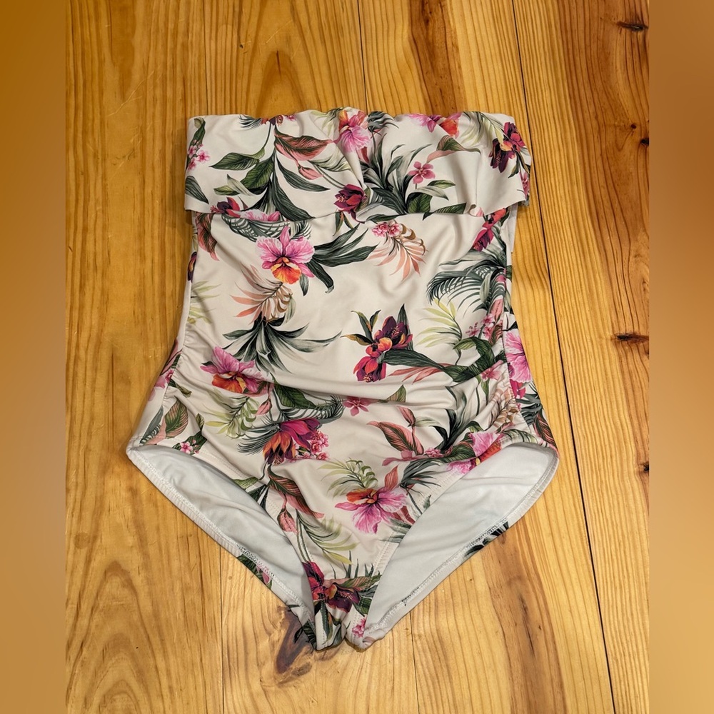 Kona Sol Tropical Print One Piece Swimsuit size medium